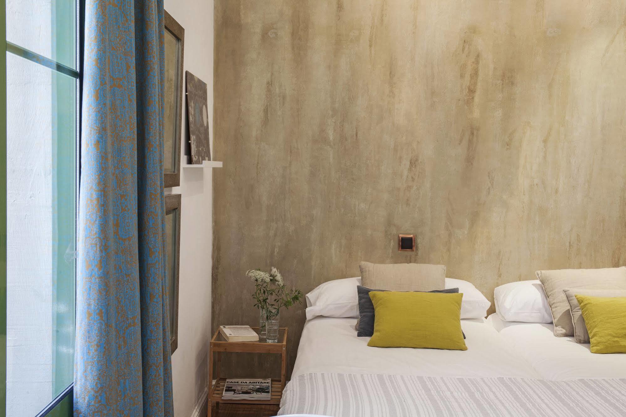 Ainb Born-Dames Apartments Barcelona Exterior foto