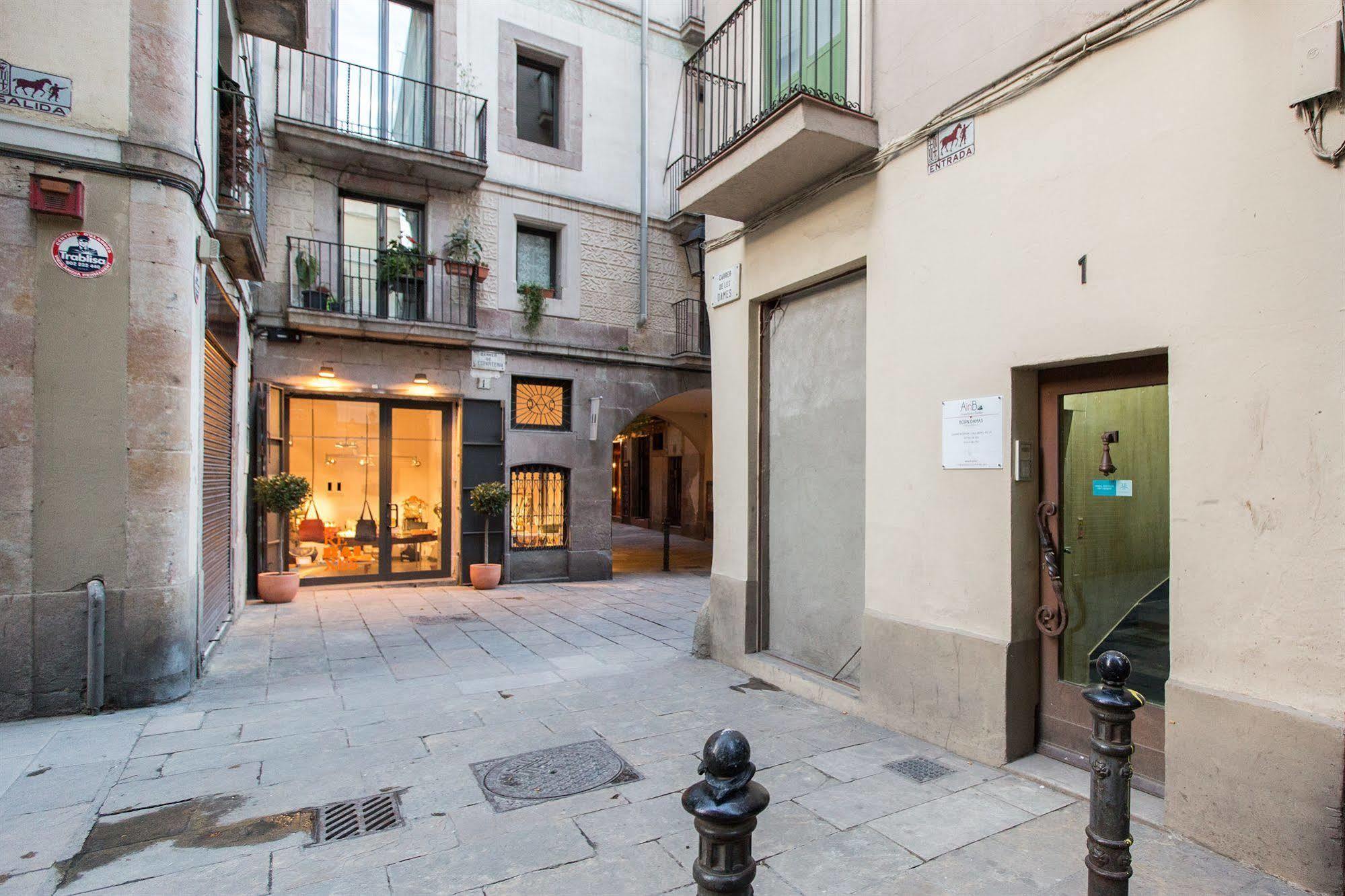 Ainb Born-Dames Apartments Barcelona Exterior foto