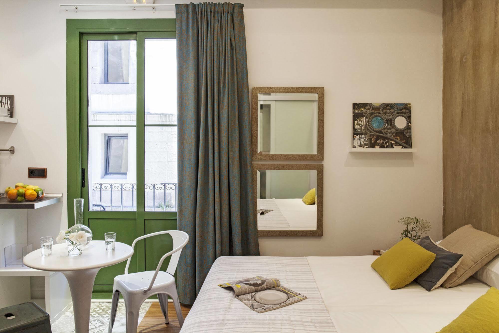 Ainb Born-Dames Apartments Barcelona Exterior foto