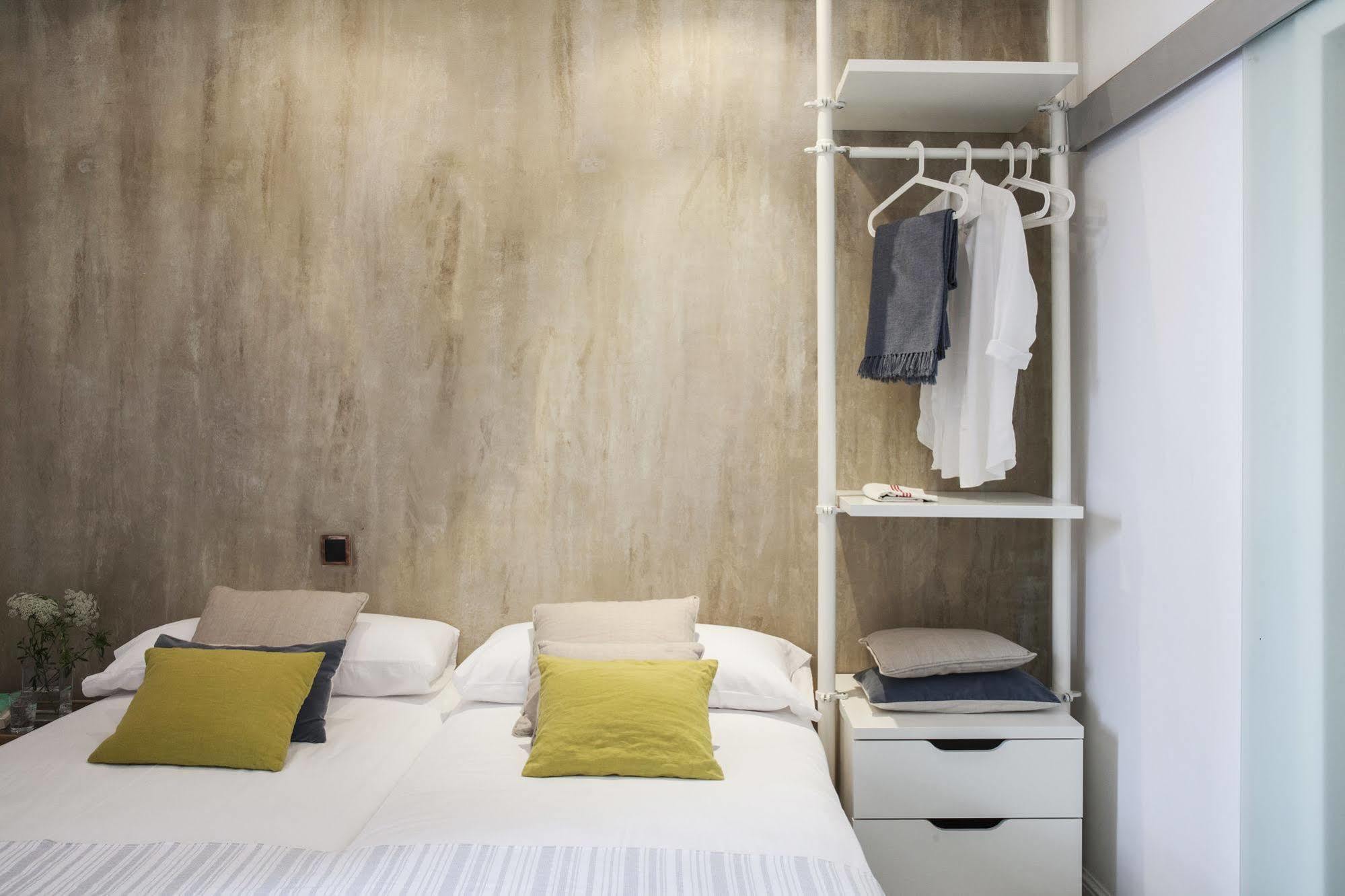 Ainb Born-Dames Apartments Barcelona Exterior foto